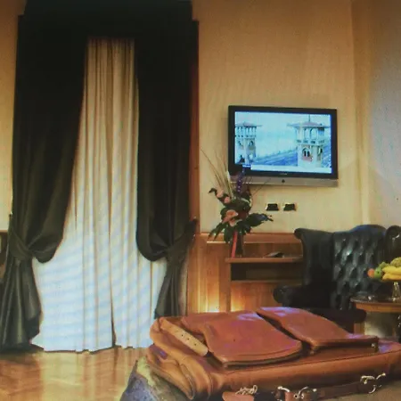 Gasthof Relais Conte Di Cavour De Luxe Rom
