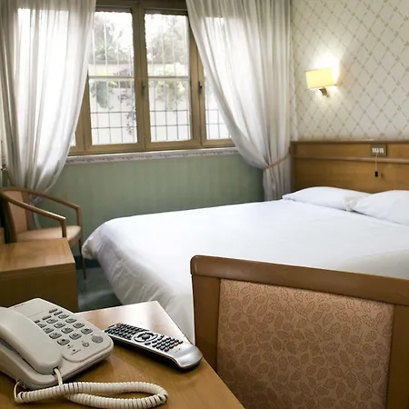Kolping Casa Domitilla Ξενοδοχείο 3*