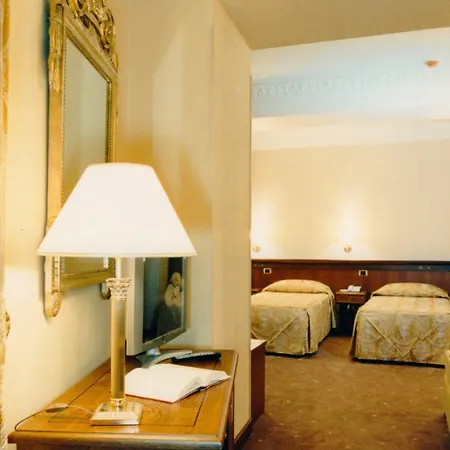 Hosianum Palace 3* Rome