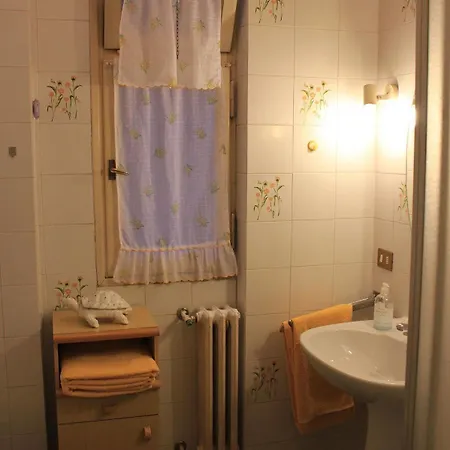 Bed & Breakfast Normarobby