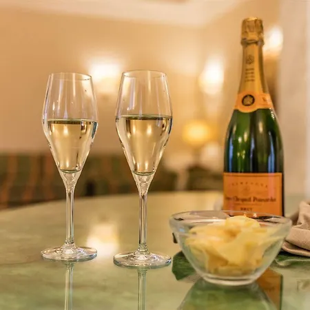 Raeli Noto Hotel Roma