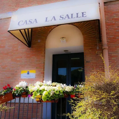Affittacamere Casa La Salle - Casa Religiosa 3*