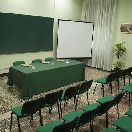 Casa La Salle - Casa Religiosa 3*