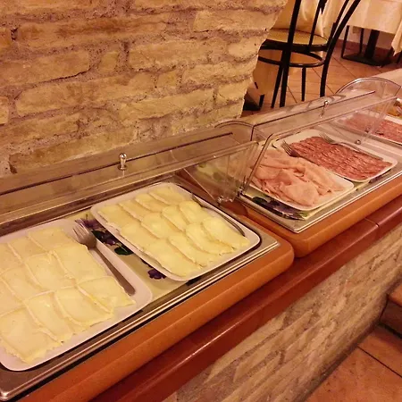 Hotel Corona Roma