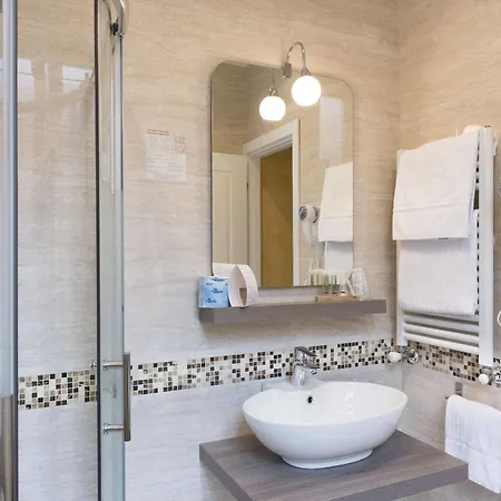 Bed & Breakfast Domus Trevi Rome