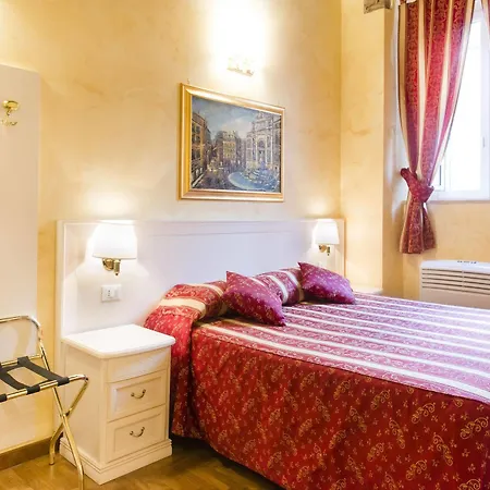 Domus Trevi Bed & Breakfast