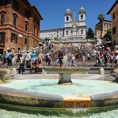 Domus Trevi 3* Rome
