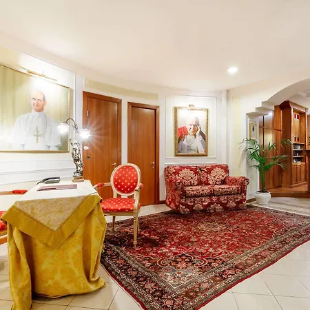 Hotell Residenza Paolo Vi 4*