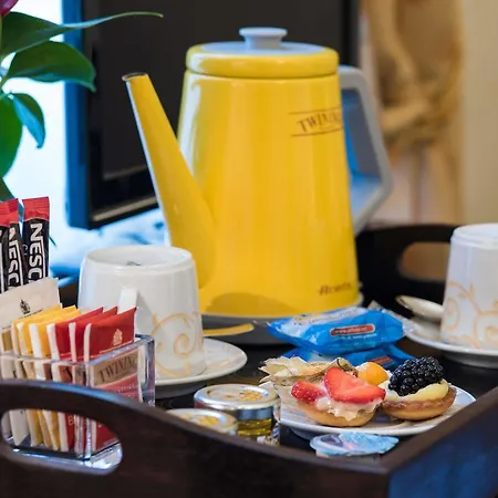 I Giardini Del Quirinale Bed & Breakfast 2*