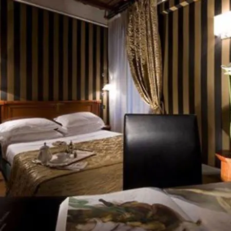 Duca D'alba - Chateaux & Collection מלון 4*