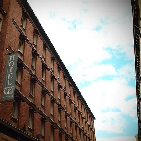 Saint John 4*