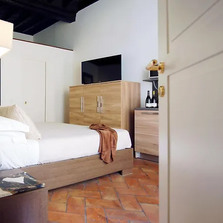 Navona Luxury