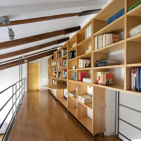 Aparthotel Six-bedroom On Lungotevere Degli Altoviti Apt 19 Rome