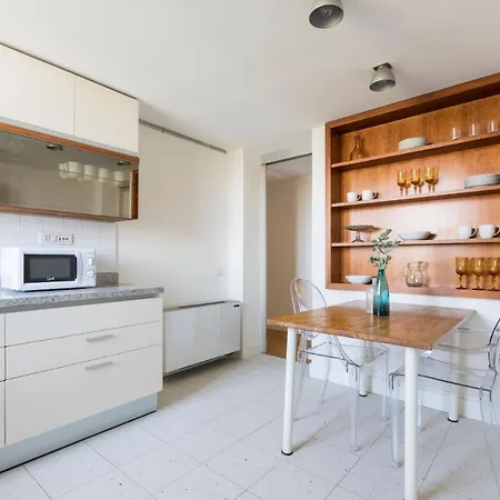 Aparthotel Six-bedroom On Lungotevere Degli Altoviti Apt 19 Rome