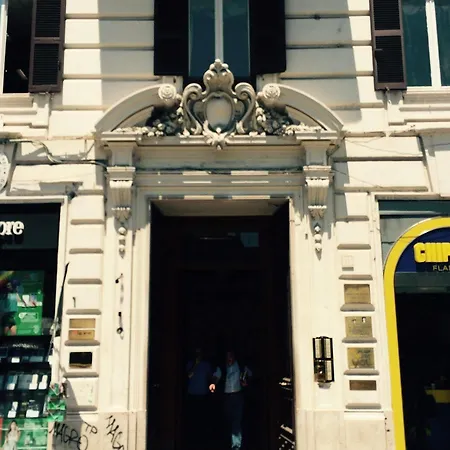 Relais Piazza Del Popolo 3*