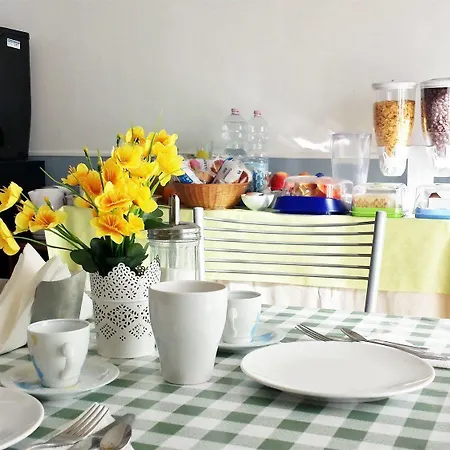 Maison Genevois 3 Bed & Breakfast Rome