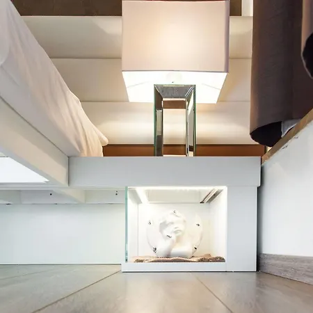 Town House Fontana Di Trevi Bed & Breakfast