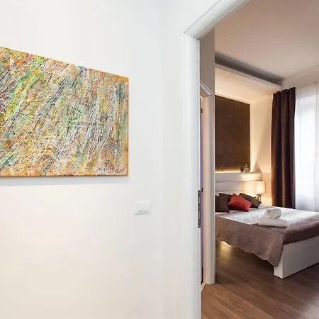 Bed & Breakfast Town House Fontana Di Trevi 3*