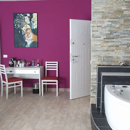 Five Guest house Rome