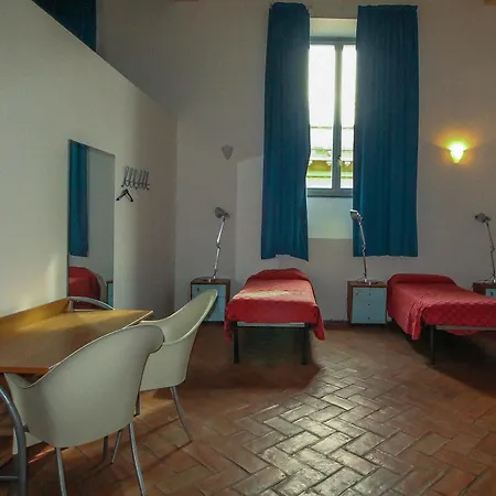 Orsa Maggiore For Women Only Albergue Roma