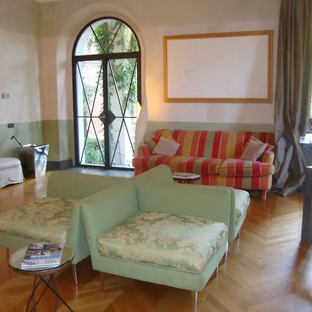 Mangili Hotel Roma