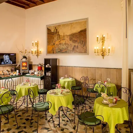 Sole Hotel Rome