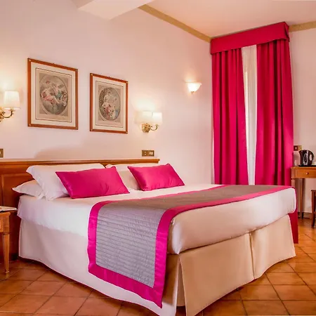 Sole Hotel Rome