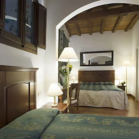 Bed & Breakfast Maison Giulia By Hili 2*