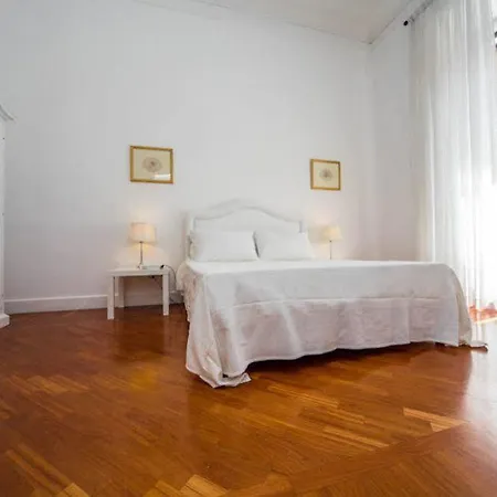 La Settima Luna Guest house
