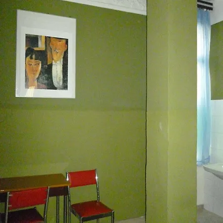 Hotel Giamaica For Girls & Ladies Only