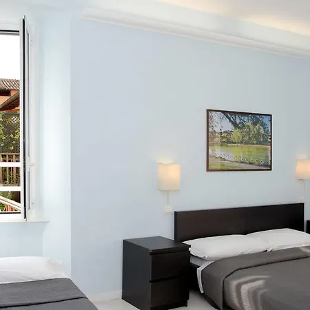 بيت ضيافة Daplace - Hqh Colosseo روما