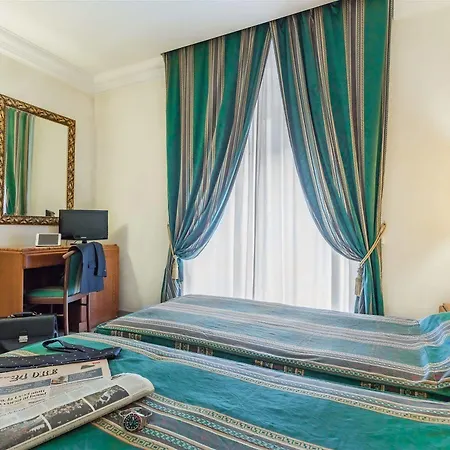 Raeli Regio Hotel Rome