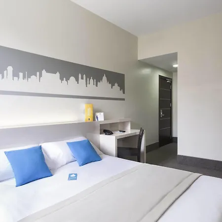 مبيت وإفطار تراستيفيري 3* روما