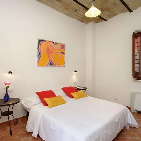 Borgo Papareschi Apart-hotel 2*