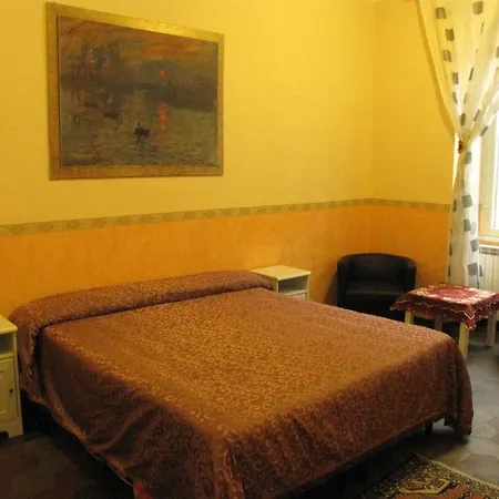 Sunny Гостевой дом 2*