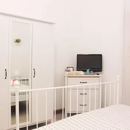 Salotto Vaticano Bed & Breakfast 3*