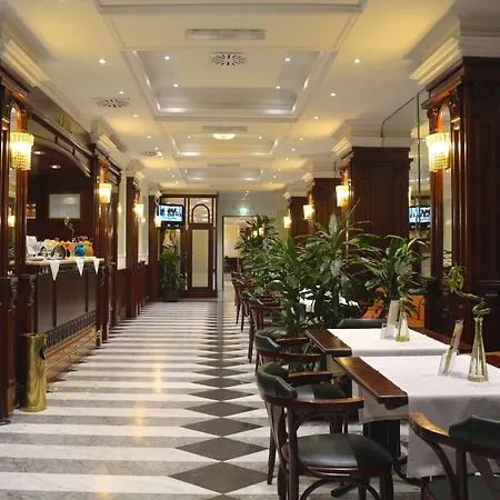 Regent Hotel 4*