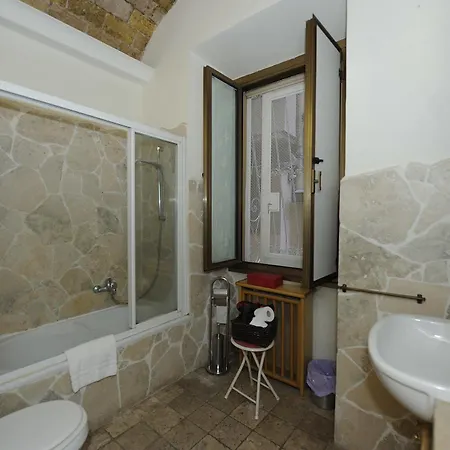 Guest house Chain Gallienus 3*