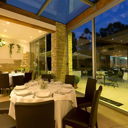 Ele Park Pamphili Hotel 4*