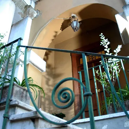 Bed & Breakfast Gardenia 2*