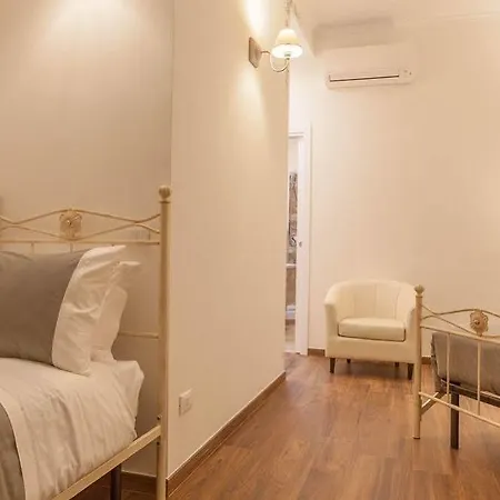 Donna Margherita & Guest house 3*