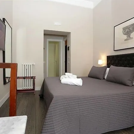 Residenza Cavour Bed & Breakfast 3*
