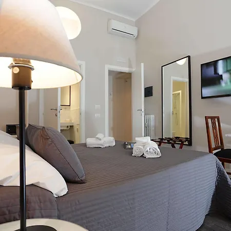 Bed & Breakfast Residenza Cavour 3*