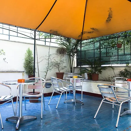 Hotel Toffa Place In Řím