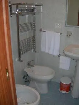 Hotel Toffa Place In 2*