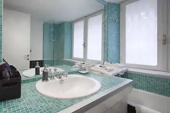 Maison d'hôtes Ht N°9 Colosseo 2*