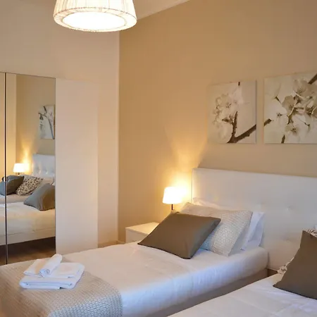 Guest house Domus Italiana 3*