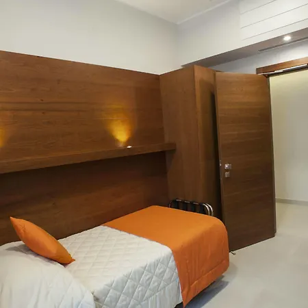 Angelina - Casa Per Ferie Hotel 3*