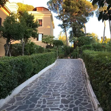 Angelina - Casa Per Ferie Roma