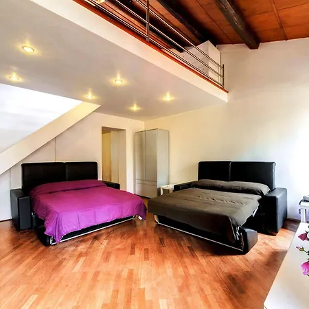 Purple Fandango Apartment *